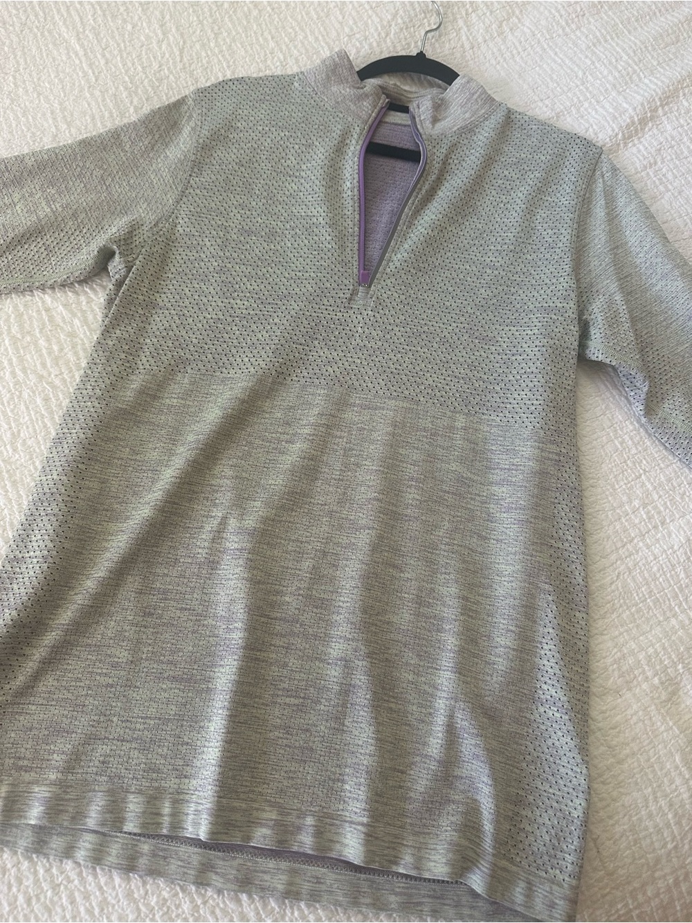 Women’s Lululemon 1/2 zip long sleeve